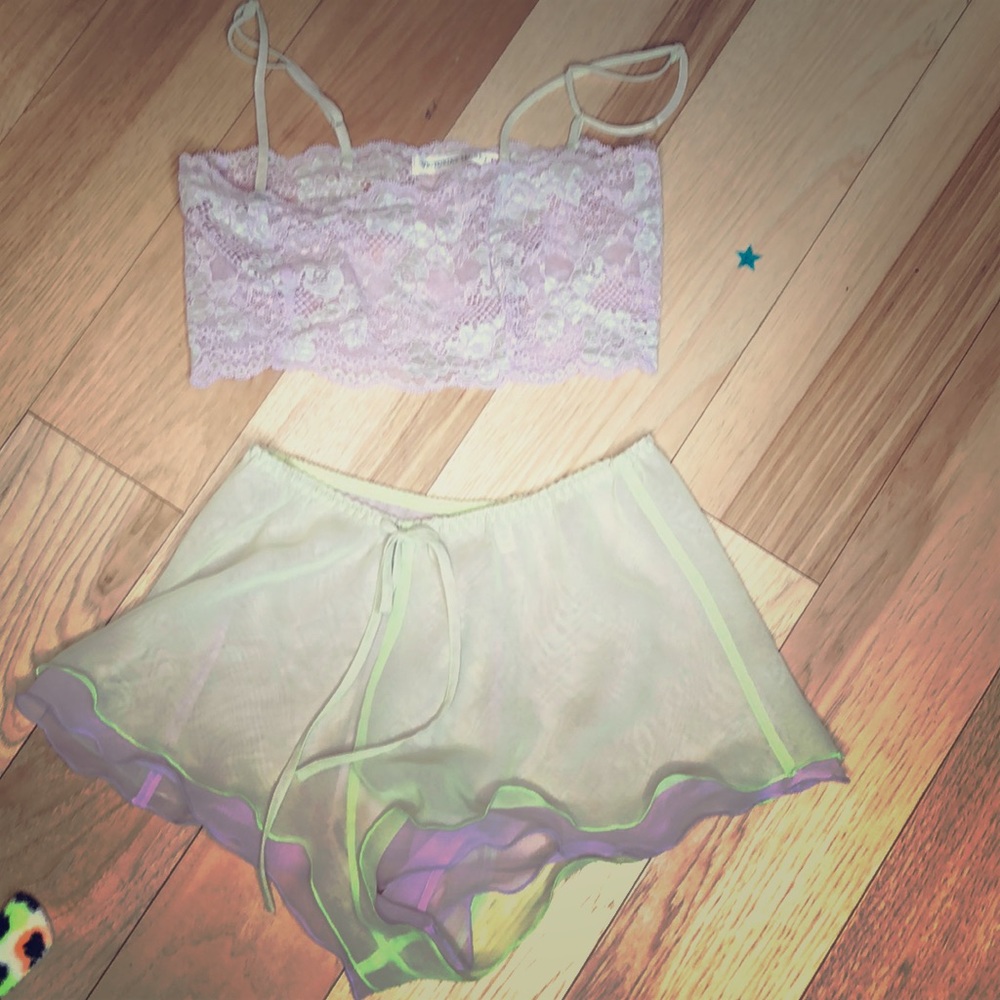 Dainty, comfy intimates